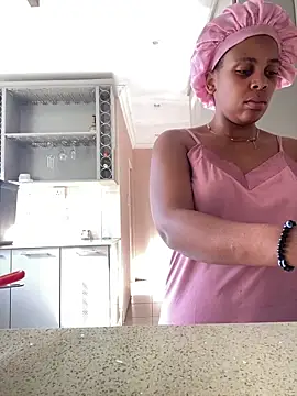 031bubbles online show from April 12, 6:38 am