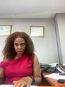 031bubbles online show from March 31, 11:56 am