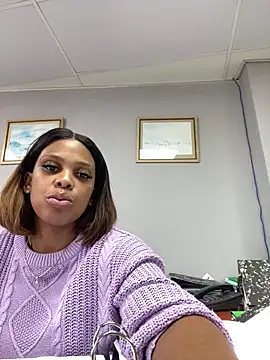 031bubbles online show from April 16, 11:44 am