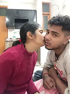 romantic couple1 online show from January 9, 1:12 am