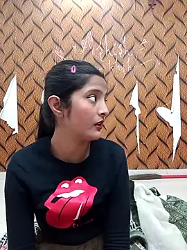 romantic couple1 online show from February 25, 2:01 am