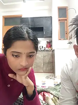 romantic couple1 online show from January 7, 1:21 am