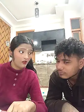 romantic couple1 online show from February 3, 12:54 am