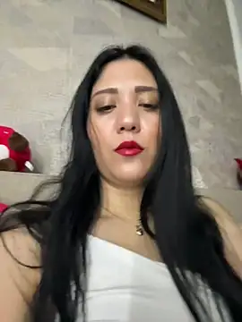 PrincessYYara online show from May 17, 8:31 pm