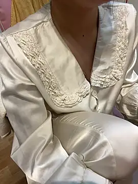 tran my online show from February 6, 2:46 pm