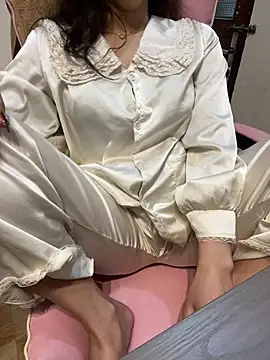 tran my online show from February 10, 2:54 am