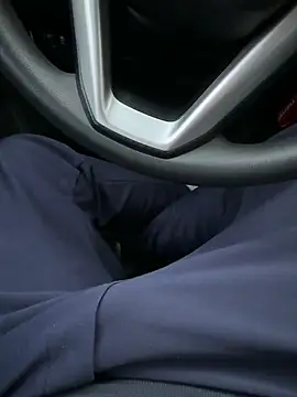 Snapshot of camboys_poyraz chatting on October 9, 3:01 pm camboys poyraz online show from October 9, 3:01 pm