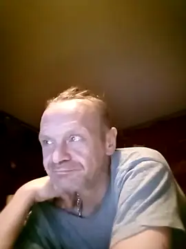 Snapshot of Kuba_Gd chatting on October 25, 8:24 am Kuba Gd online show from October 25, 8:24 am