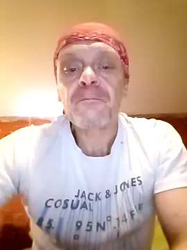 Snapshot of Kuba_Gd chatting on October 8, 3:19 am Kuba Gd online show from October 8, 3:19 am