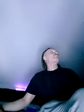 Kuba Gd online show from April 12, 10:46 pm