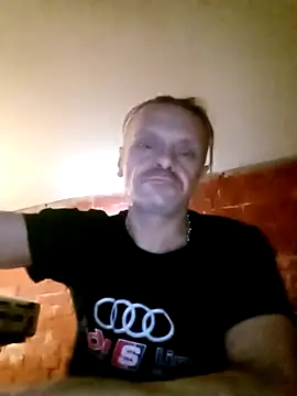 Snapshot of Kuba_Gd chatting on October 2, 10:35 pm Kuba Gd online show from October 2, 10:35 pm