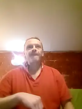 Snapshot of Kuba_Gd chatting on October 29, 6:45 am Kuba Gd online show from October 29, 6:45 am