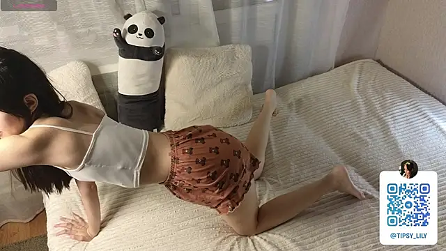 SakuraVelvet online show from October 25, 5:57 pm