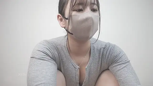CocoaMilk18 online show from April 9, 11:27 am