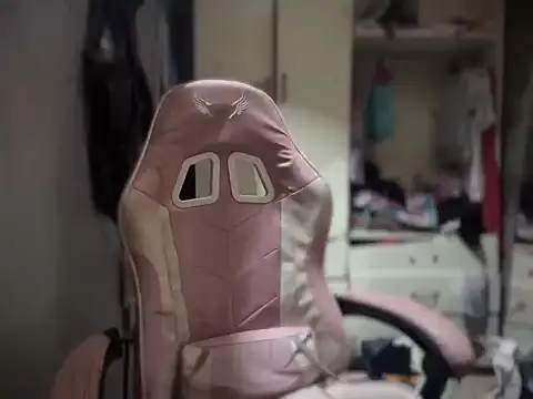 asian cumstarrhian online show from February 17, 1:14 am