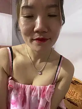 Pyy07 online show from November 12, 8:40 am