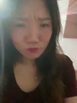 Pyy07 online show from December 4, 1:10 pm