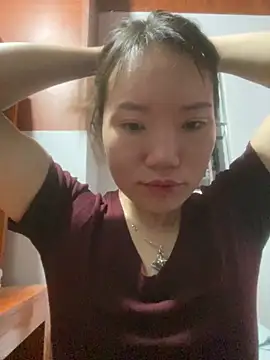 Snapshot of Pyy07 chatting on March 21, 1:04 pm Pyy07 online show from March 21, 1:04 pm