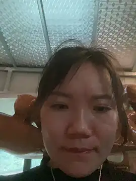 Snapshot of Pyy07 chatting on February 23, 9:32 am Pyy07 online show from February 23, 9:32 am