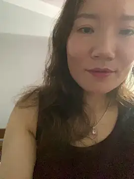 Pyy07 online show from November 8, 1:14 pm