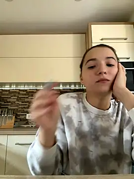 Snapshot of MissMay chatting on September 20, 11:48 am MissMay online show from September 20, 11:48 am