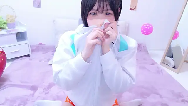 Hinata Sun online show from May 11, 6:59 am