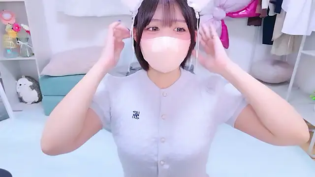 Snapshot of Hinata_Sun chatting on June 6, 11:59 am Hinata Sun online show from June 6, 11:59 am
