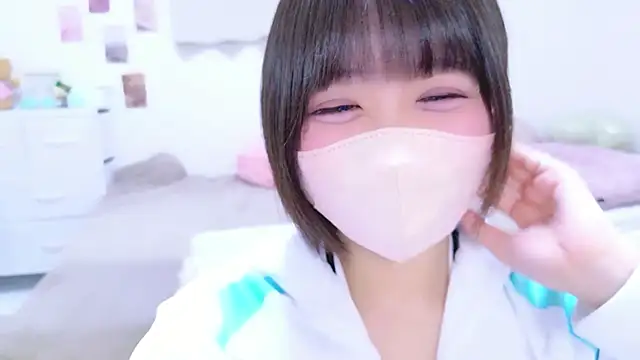 Hinata Sun online show from March 7, 1:16 pm