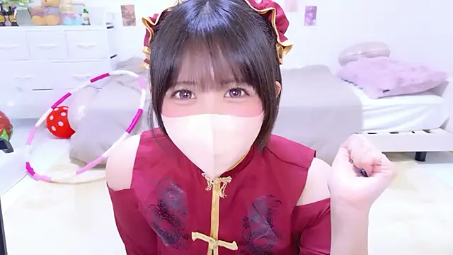 Hinata Sun online show from May 13, 12:01 pm