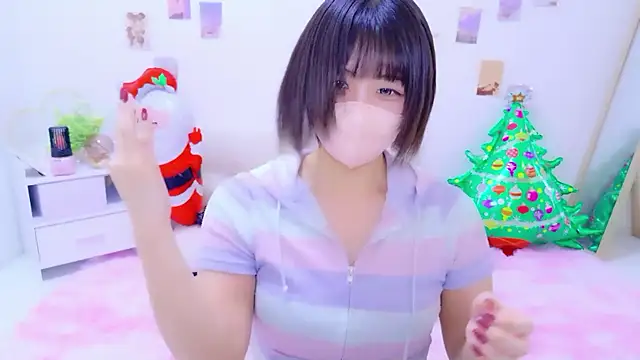 Hinata Sun online show from December 18, 9:51 pm