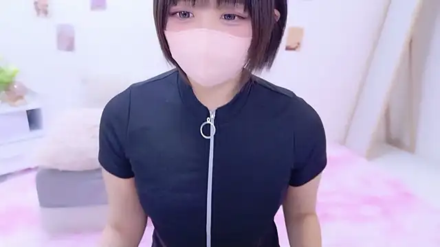 Snapshot of Hinata_Sun chatting on December 15, 3:18 pm Hinata Sun online show from December 15, 3:18 pm