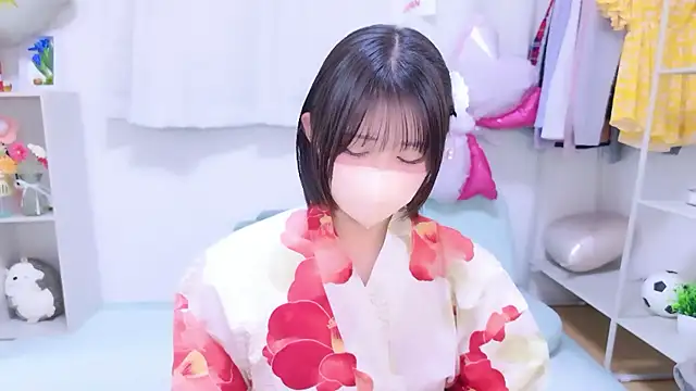 Snapshot of Hinata_Sun chatting on July 15, 11:39 am Hinata Sun online show from July 15, 11:39 am