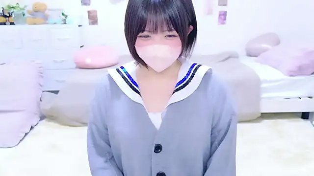 Hinata Sun online show from March 19, 3:17 am