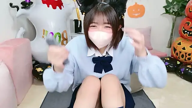 Snapshot of Hinata_Sun chatting on October 27, 10:38 am Hinata Sun online show from October 27, 10:38 am