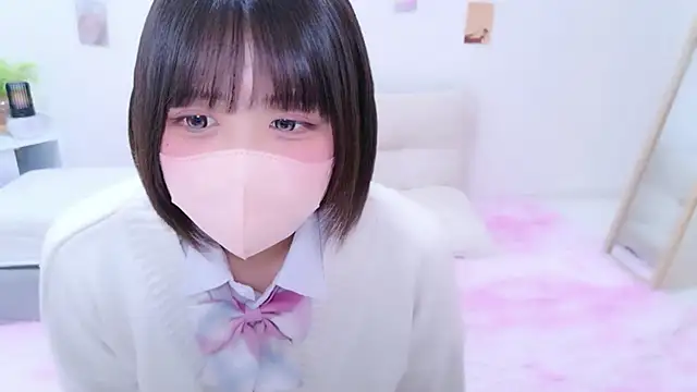 Hinata Sun online show from February 2, 12:15 pm