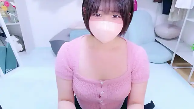 Hinata Sun online show from June 2, 11:21 am