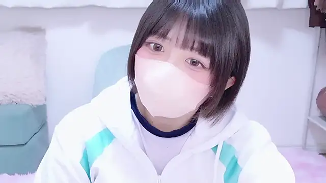 Hinata Sun online show from February 17, 6:16 pm