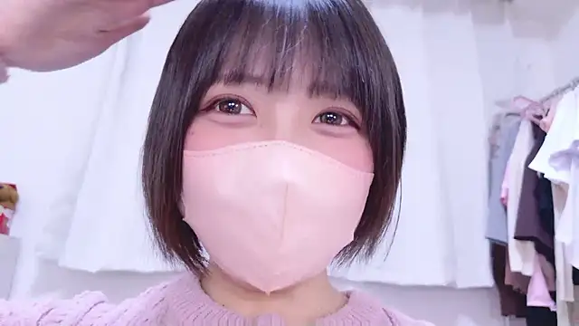 Hinata Sun online show from February 26, 7:25 pm