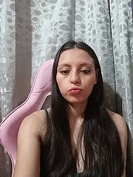Snapshot of Lahila_ chatting on July 13, 4:17 pm Lahila online show from July 13, 4:17 pm