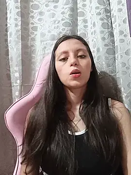 Snapshot of Lahila_ chatting on July 15, 2:57 pm Lahila online show from July 15, 2:57 pm