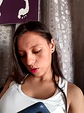Snapshot of Lahila_ chatting on October 4, 1:23 pm Lahila online show from October 4, 1:23 pm