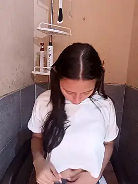 Lahila  online show from April 18, 8:42 pm