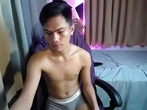 alex cummer online show from November 18, 9:34 am