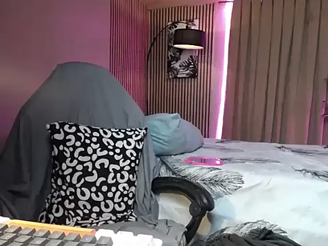 alex cummer online show from October 27, 4:52 pm