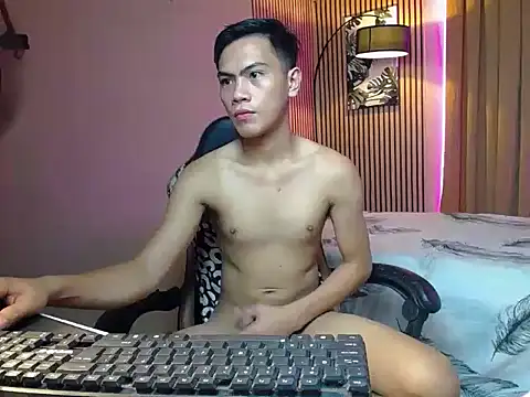 Snapshot of alex_cummer chatting on October 22, 2:38 pm alex cummer online show from October 22, 2:38 pm