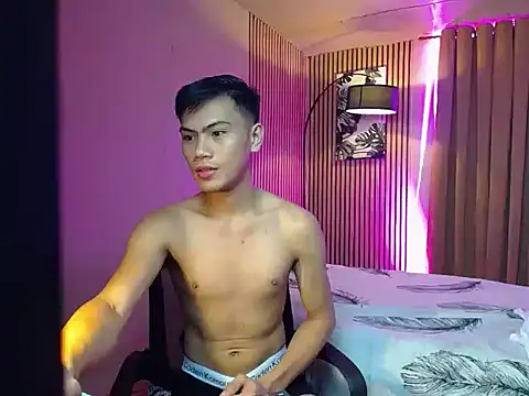 Snapshot of alex_cummer chatting on October 16, 3:53 pm alex cummer online show from October 16, 3:53 pm