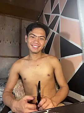 alex cummer online show from March 10, 11:36 am