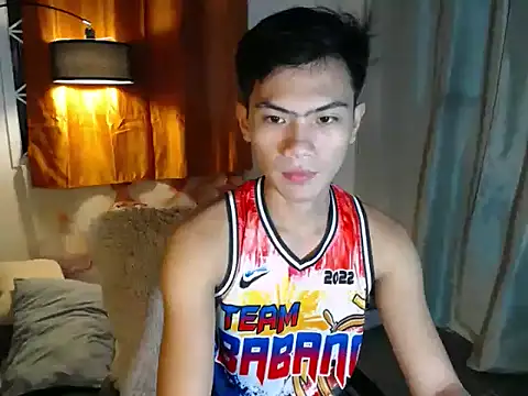 alex cummer online show from April 2, 12:56 pm