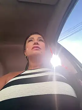 mia mancinii online show from June 19, 9:20 pm