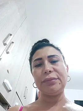 Snapshot of mia_mancinii chatting on March 3, 4:19 am mia mancinii online show from March 3, 4:19 am